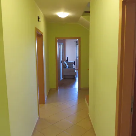 Dom wakacyjny 111 Pula