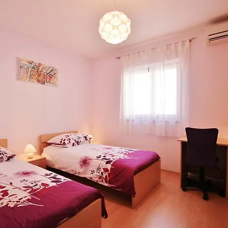 111 Holiday home Pula